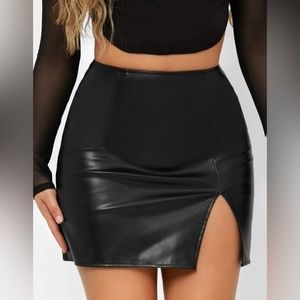 Skirt black